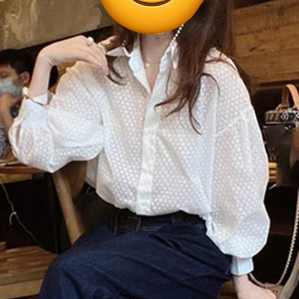 floral shirt